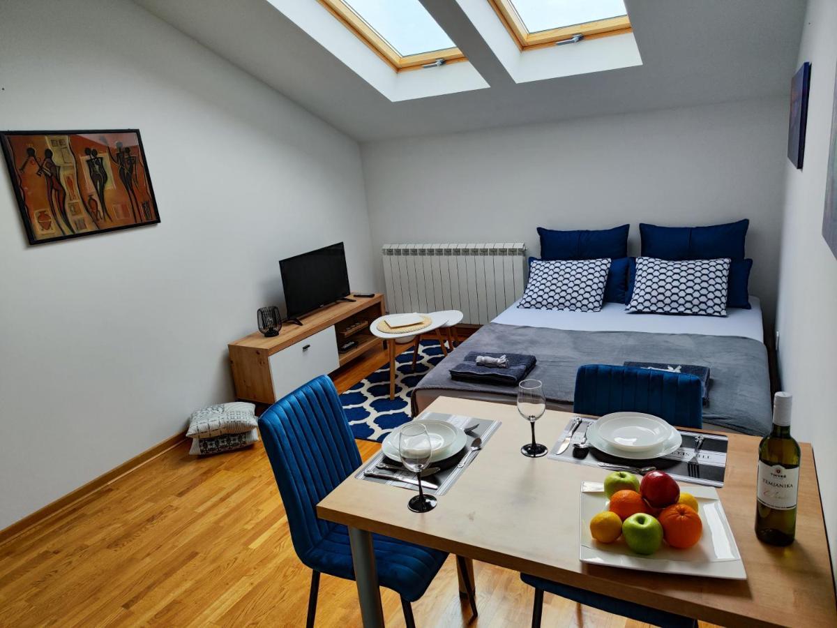 Zvezdara Blue Star Apartment Belgrade Exterior photo